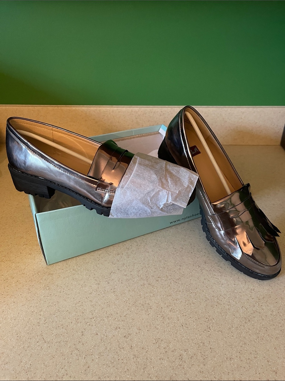 Nyla  metallic gunmetal/pewter loafer 10 w fringe NIB Fits like a 9 / 9.5